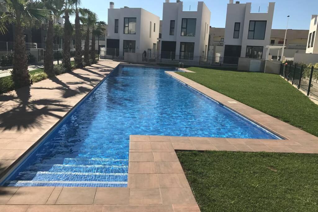 Sun Terrace Apartment Torrevieja Exterior photo