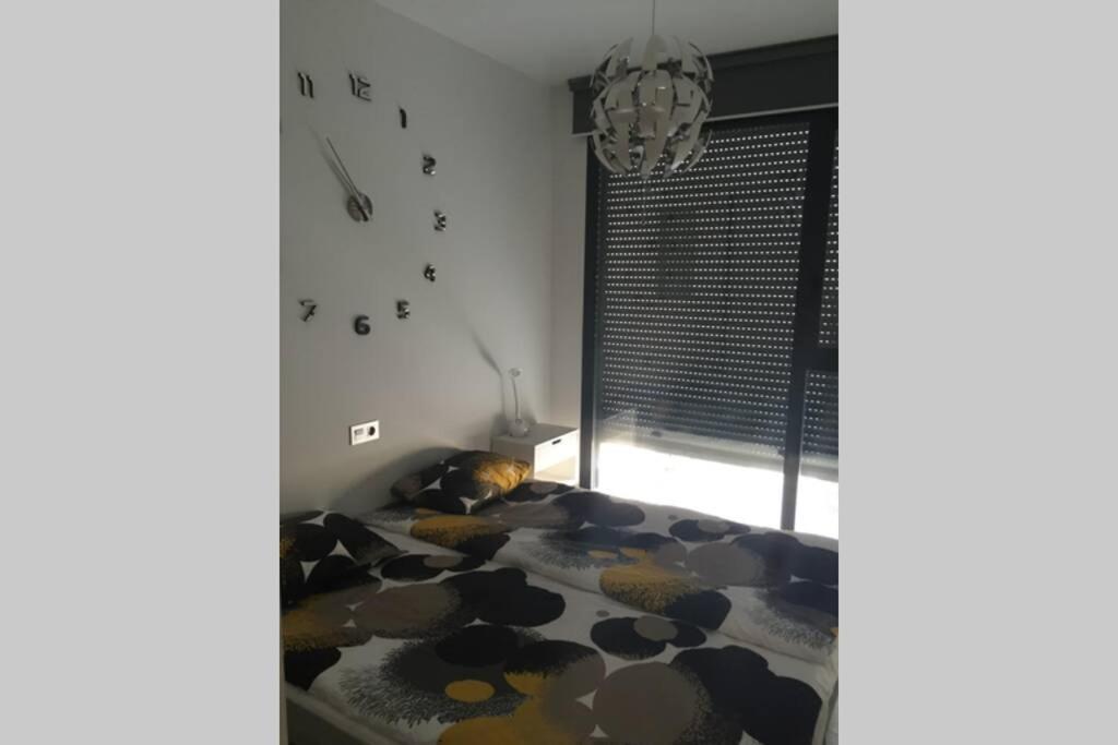 Sun Terrace Apartment Torrevieja Exterior photo